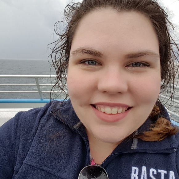 Meet your Posher, Samantha - Picture 1 of 1